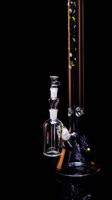 ROOR® Classic Ash Catcher 14.5mm glass joint attached to a water pipe with colorful decals.