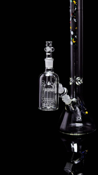 ROOR® Tech® Ash Catcher 18.8mm with 45° arm attached to glass piece.
