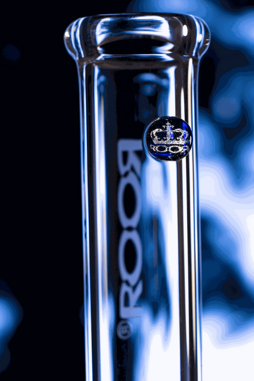 Clear ROOR® Custom 30th Anniversary 10-inch glass bong with sandblast decal and marble detail