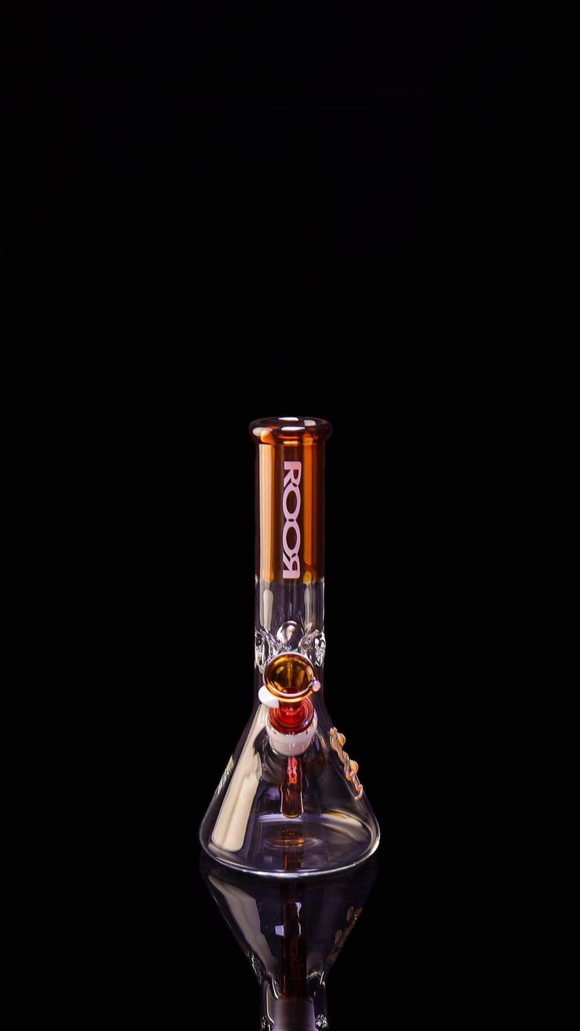 ROOR® Mini 10" Beaker 38x4mm Amber with clear glass base and amber accents.
