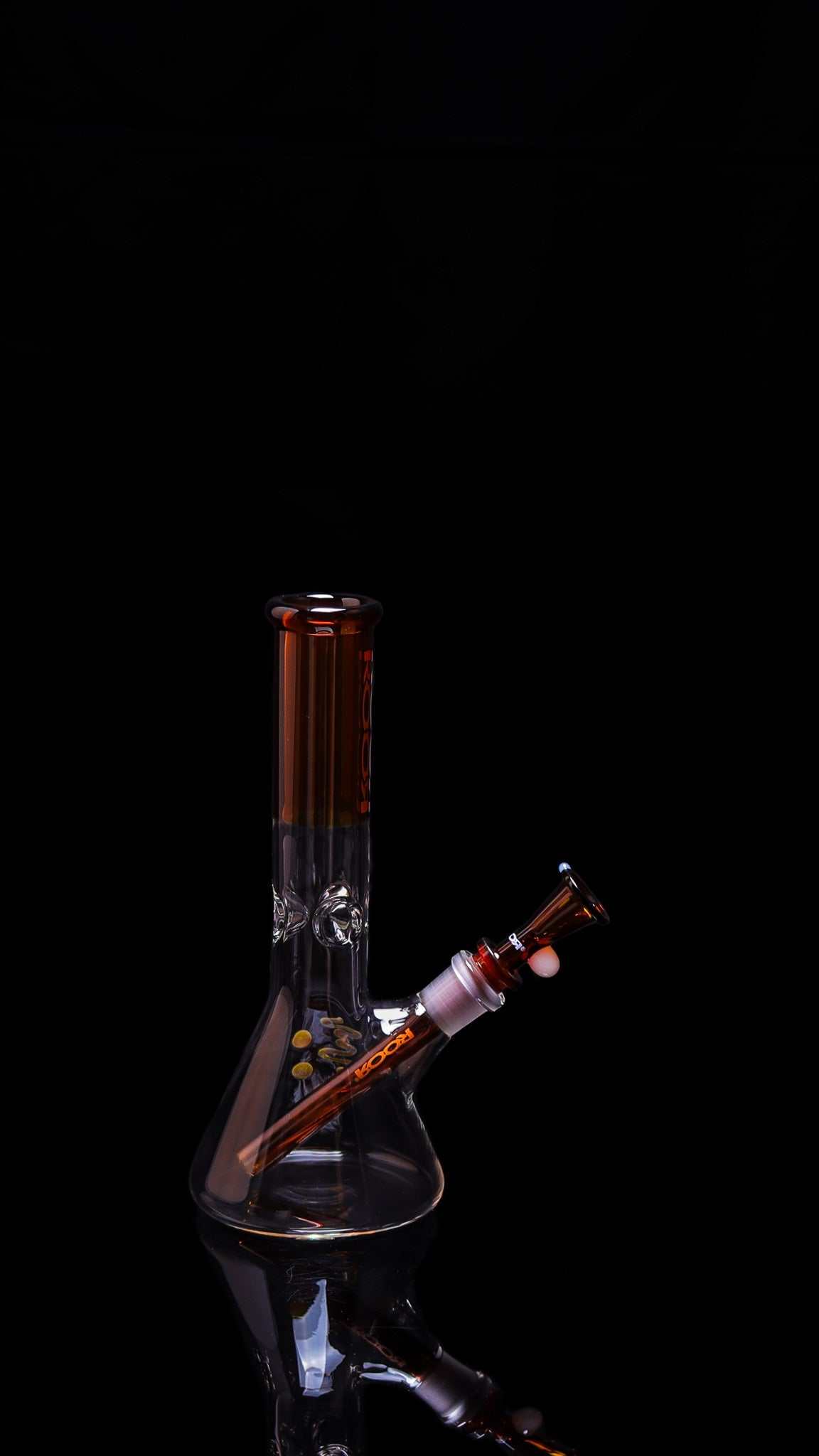 ROOR® Mini 10" Beaker 38x4mm Amber with ice pinches and amber accents.