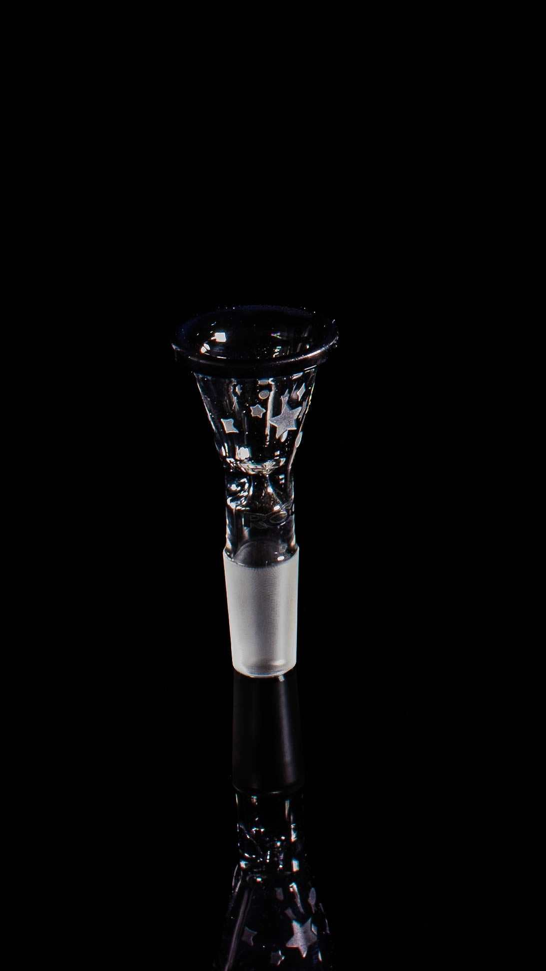 ROOR® 10" Beaker with black color rim bowl displaying sandblasted stars design.