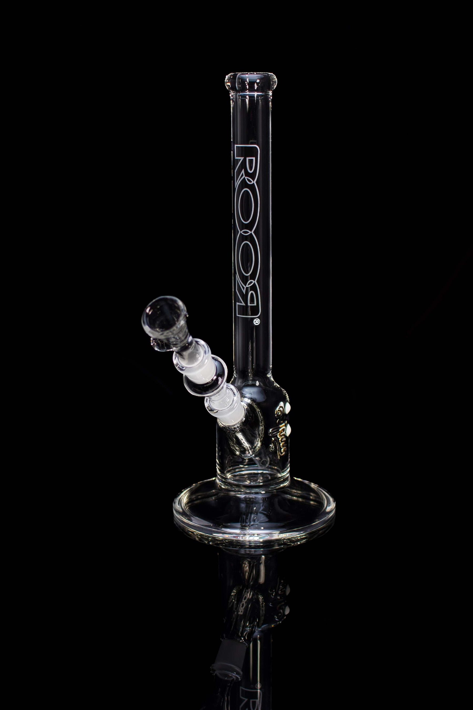 ROOR Classic 12" Snapper with Black White Outline Label, made of 26x4mm German Schott glass.