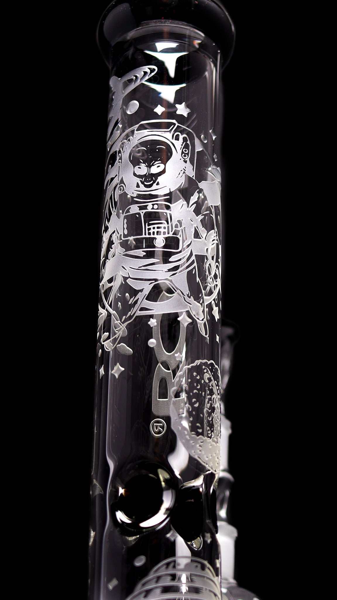 ROOR® 14” Alien O.G. beaker bong and matching ashcatcher with custom sandblasted astronaut design and 45x5mm joint