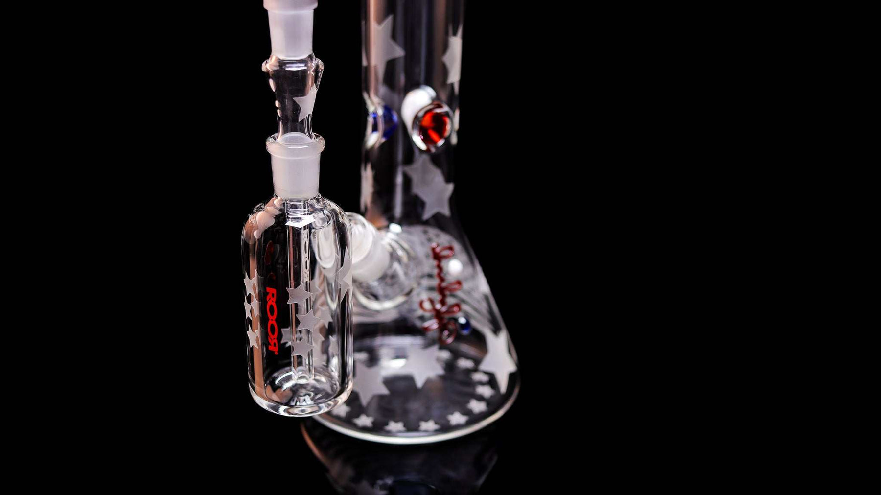 ROOR® Custom Presidential O.G ash-catcher with star patterns and 14.5mm joint on glass water pipe
