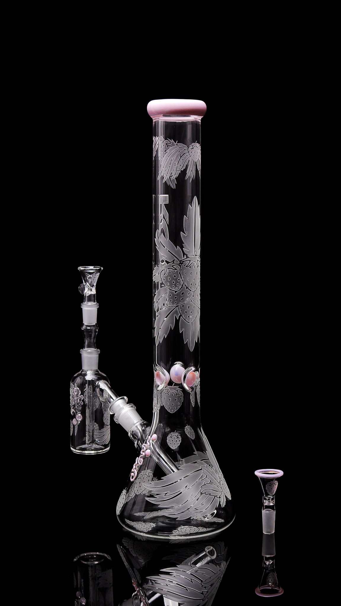 Collectors Set - ROOR® Strains Strawberry Dream 18” Beaker with Matching Ashcatcher, sandblasted design, 14mm.