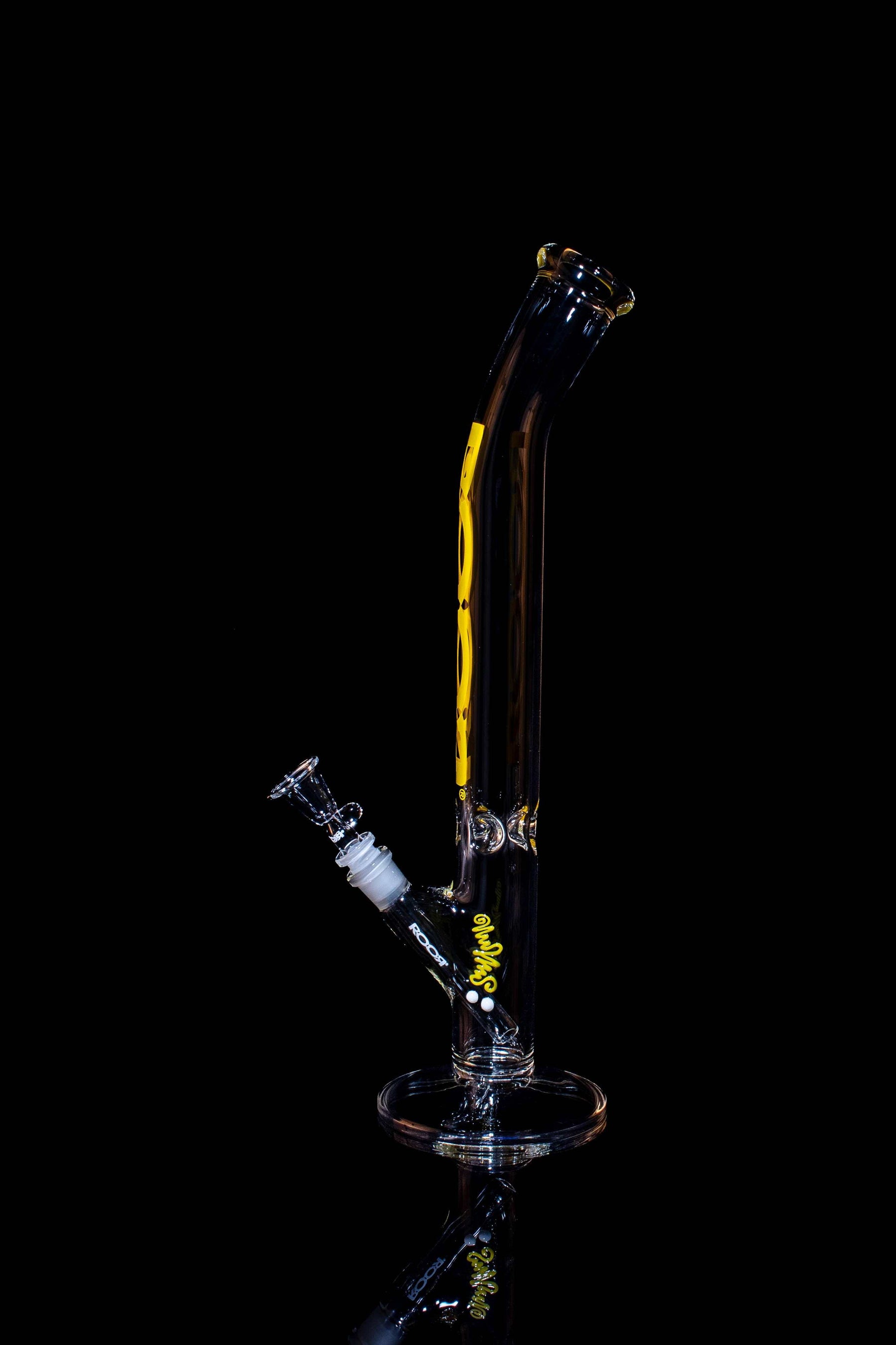 ROOR® Classic 18" Straight bong with yellow bent neck and ice pinches.