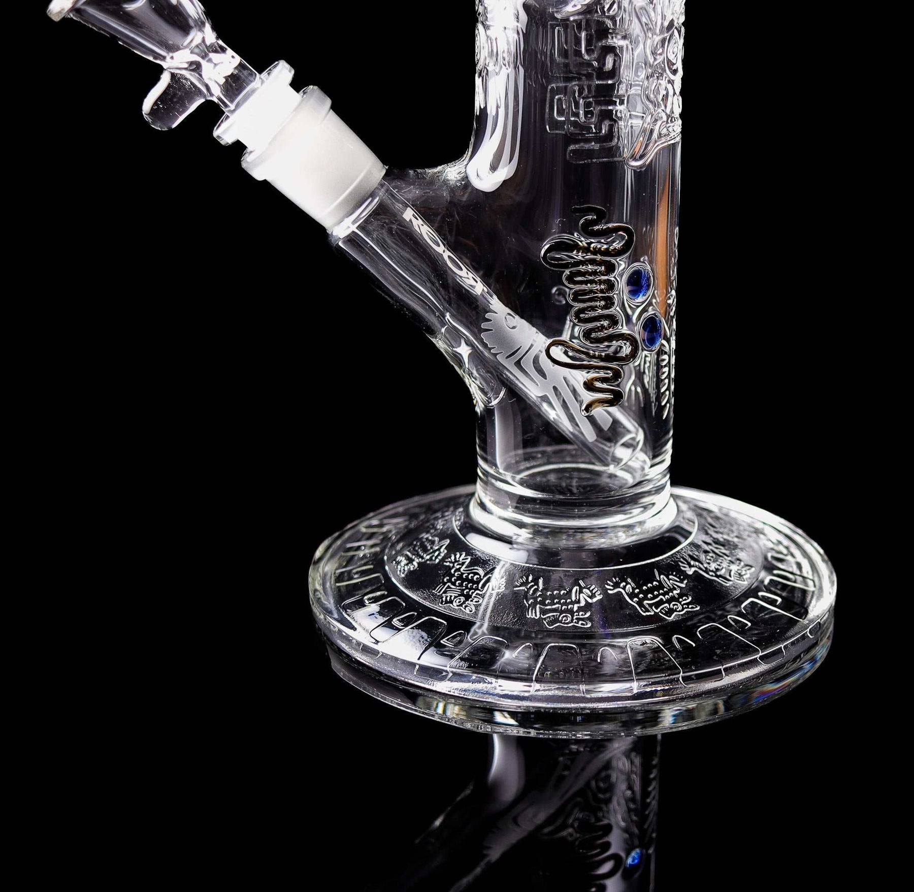 ROOR® 14-inch sandblasted straight glass water pipe with Aztec design