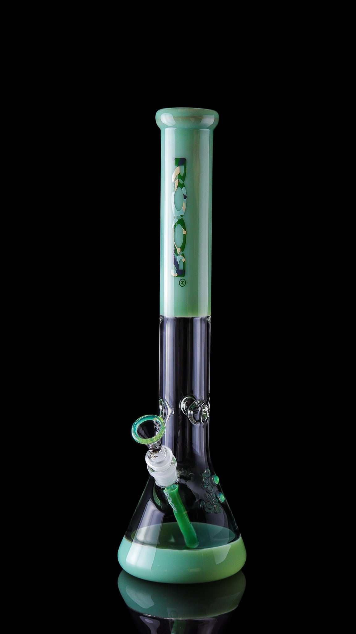 ROOR Classic 18-inch mint green color beaker with camo decal and signature logo