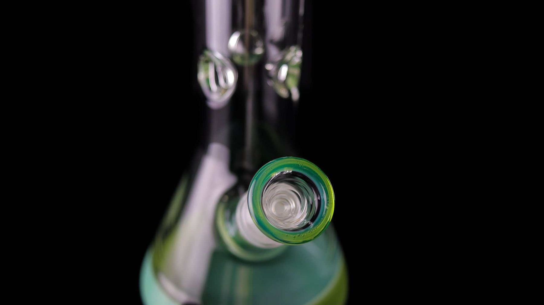 ROOR Classic 18" Mint Green Color Beaker with camo decal and ice pinches made from 50x5mm German Schott glass