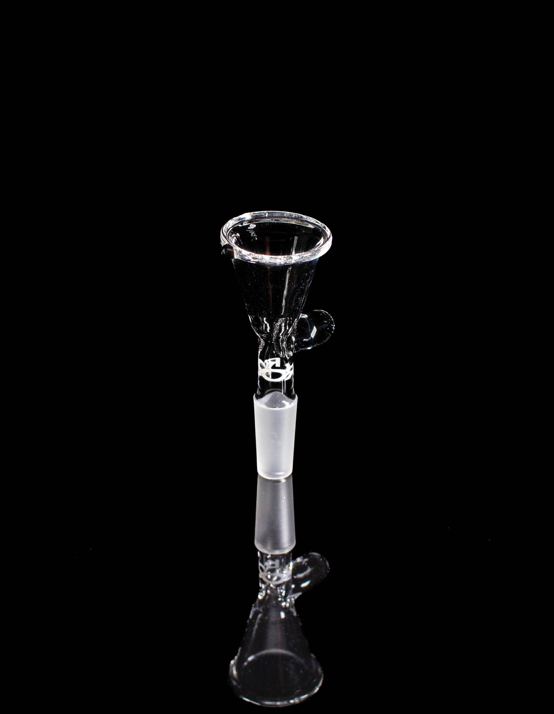 ROOR® 10mm Classic Funnel Bowl with Round Handle on Black Background