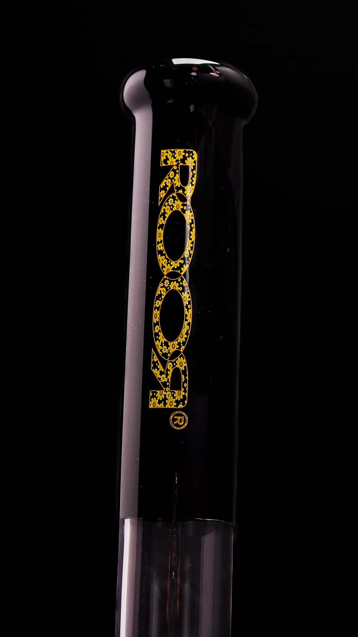 ROOR® Classic 18" Color Beaker 50x5mm Black with decal and black glass design.