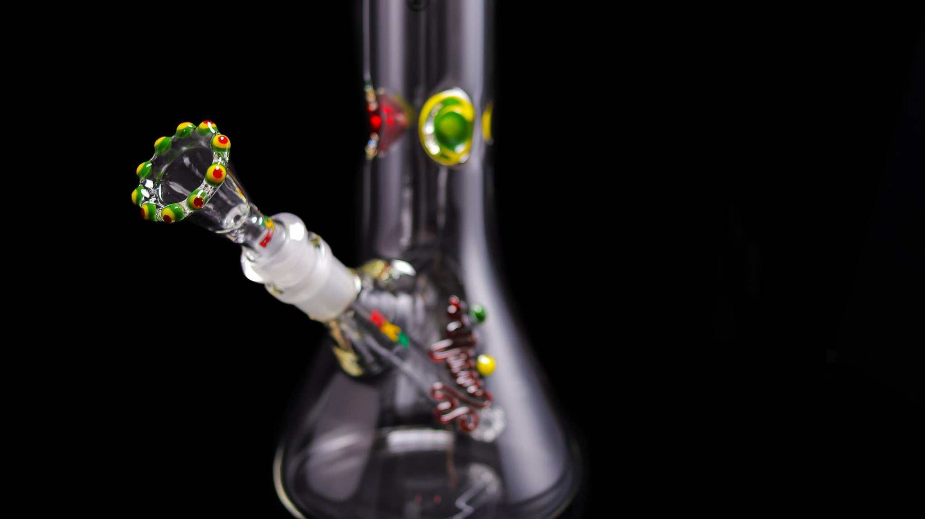 ROOR® Classic 18" Beaker 50x5mm Triple Crown RASTA with unique signature, hand-crafted details, and Rasta color accents.