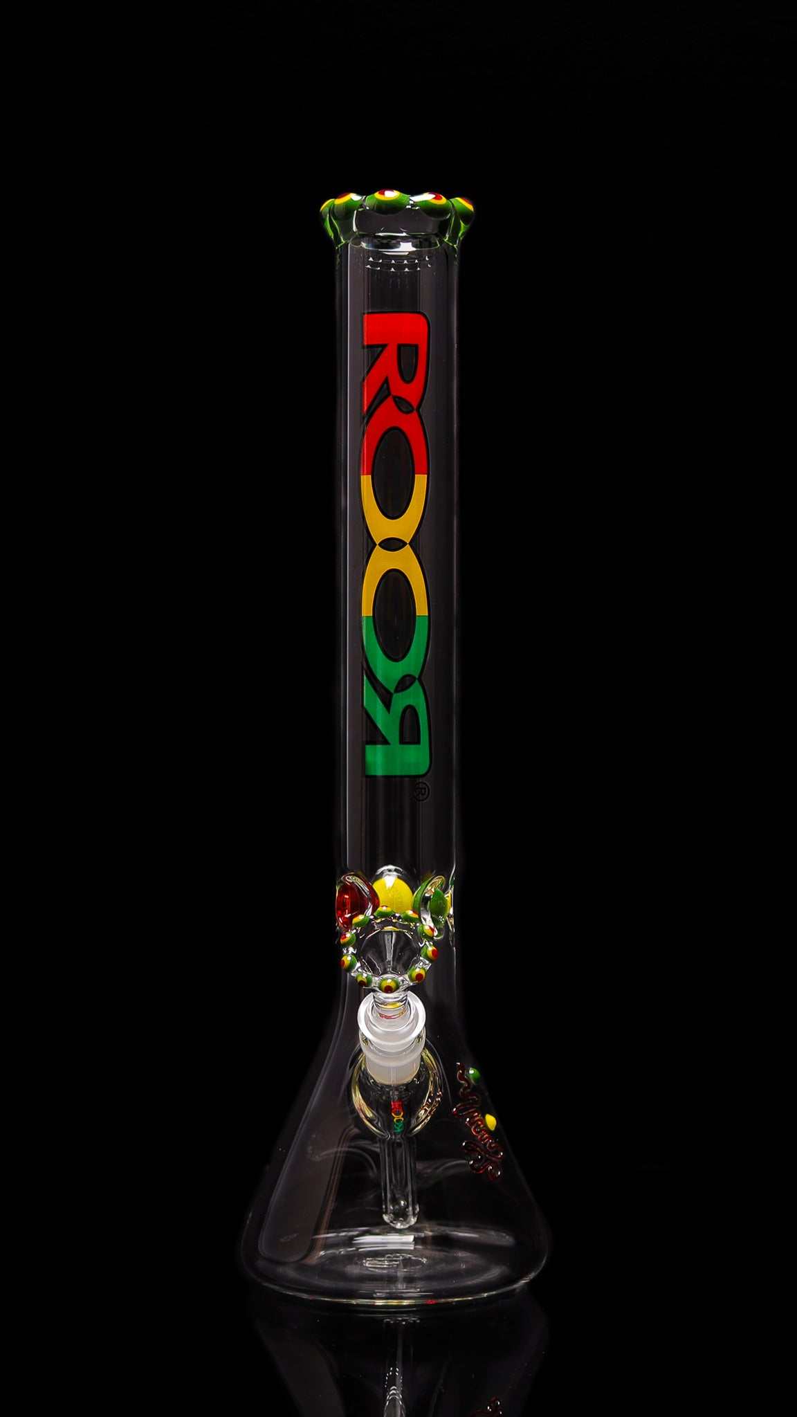 ROOR® Classic 18" Beaker with RASTA design, made of 50x5mm German Schott glass, featuring built-in ice pinches and a colorful Triple Crown pattern.