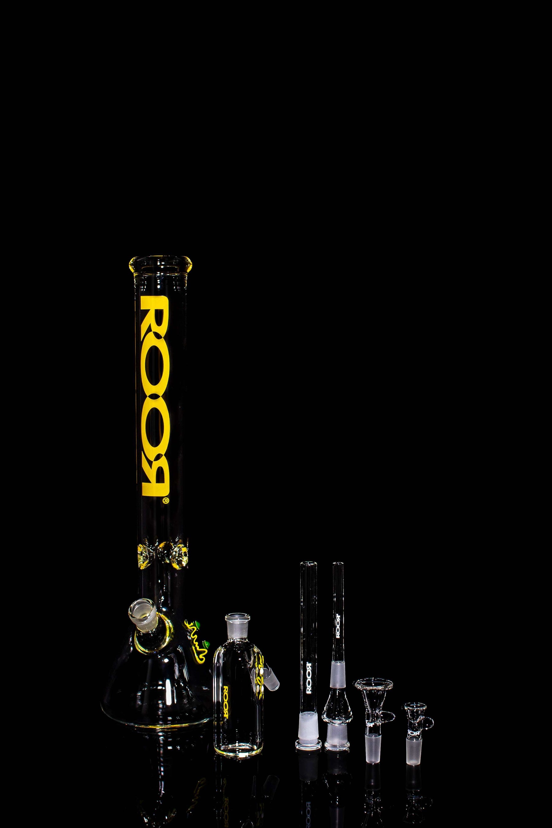 Collectors Bundle Set - ROOR 18” Beaker Base and Ashcatcher with Yellow Label, featuring German Schott glass, designed for smoother hits.