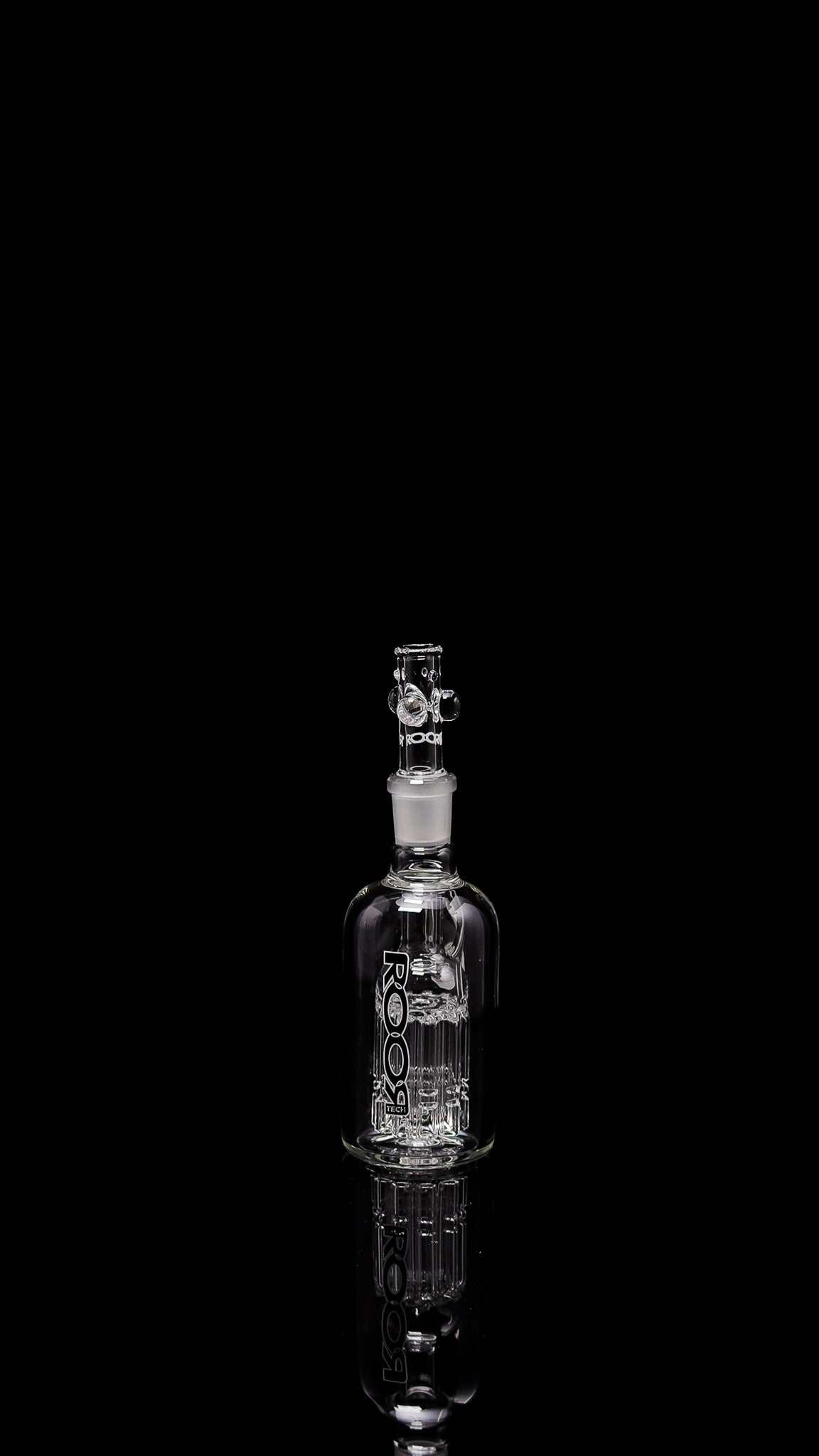 ROOR® Tech® 45° ash catcher with 10-arm tree perc and 18.8mm joint.