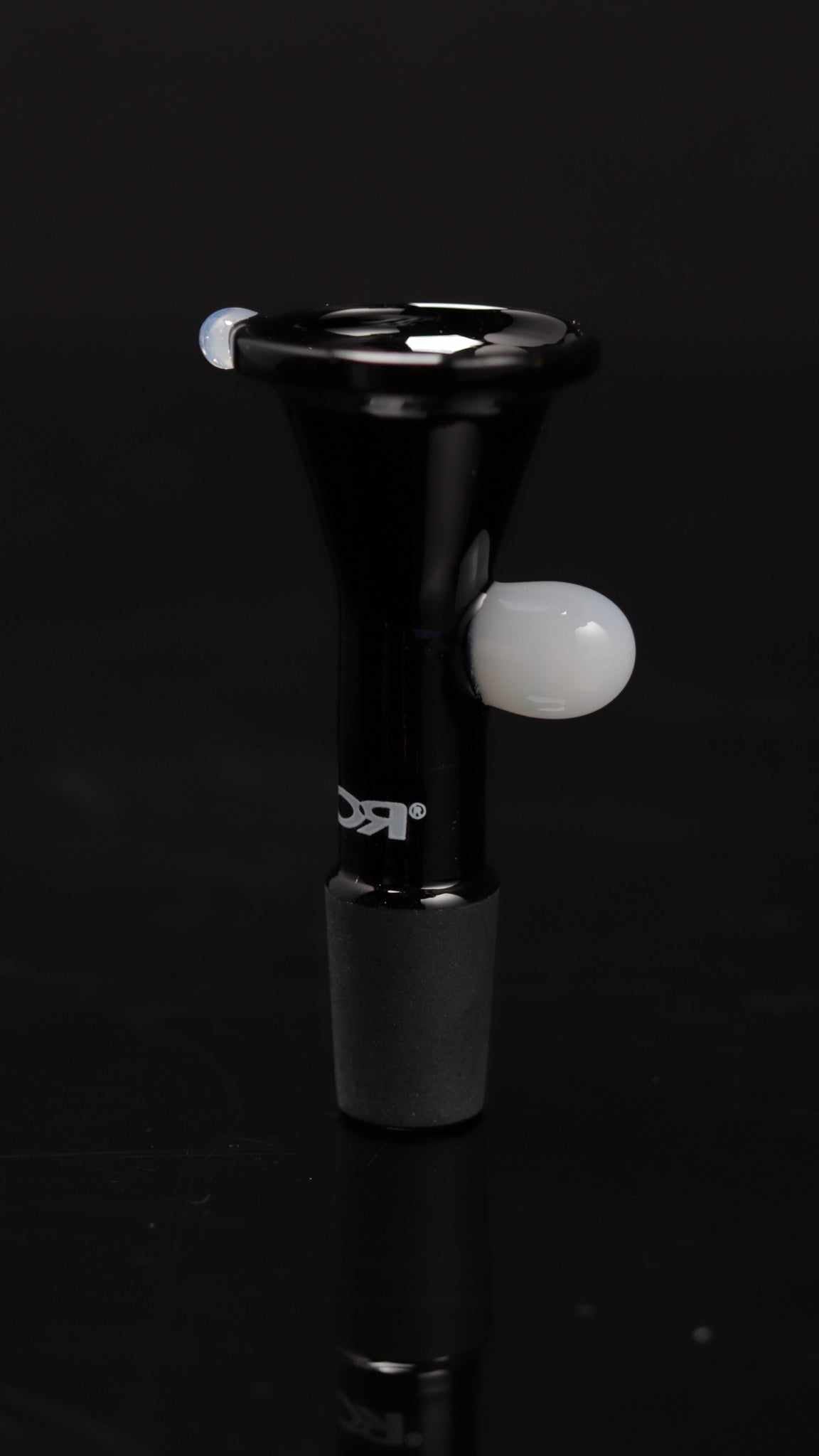ROOR® 14mm full color black funnel bowl with round handle style.