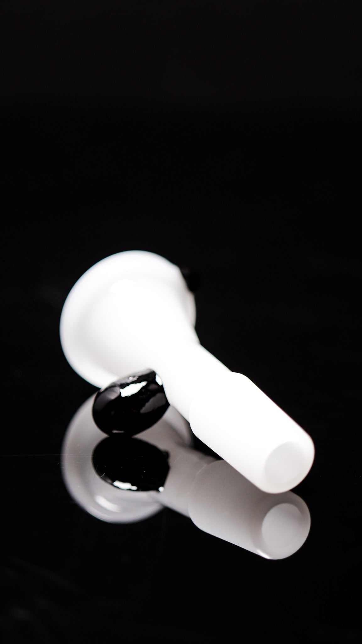 ROOR® 14mm full color white funnel bowl with round handle style, black accents, medium size.