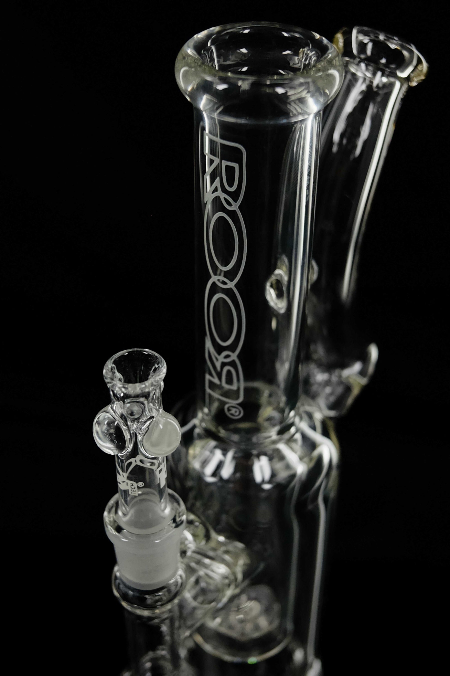 ROOR® X 1130 Mini Beaker clear glass water pipe with dual chambers and logo on black background