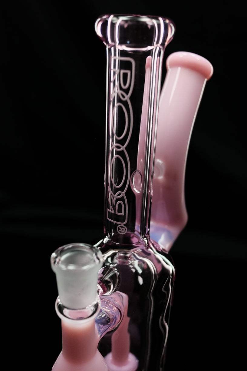 ROOR® X 1130 Beaker Pink glass piece with dual-purpose design and pink accents.