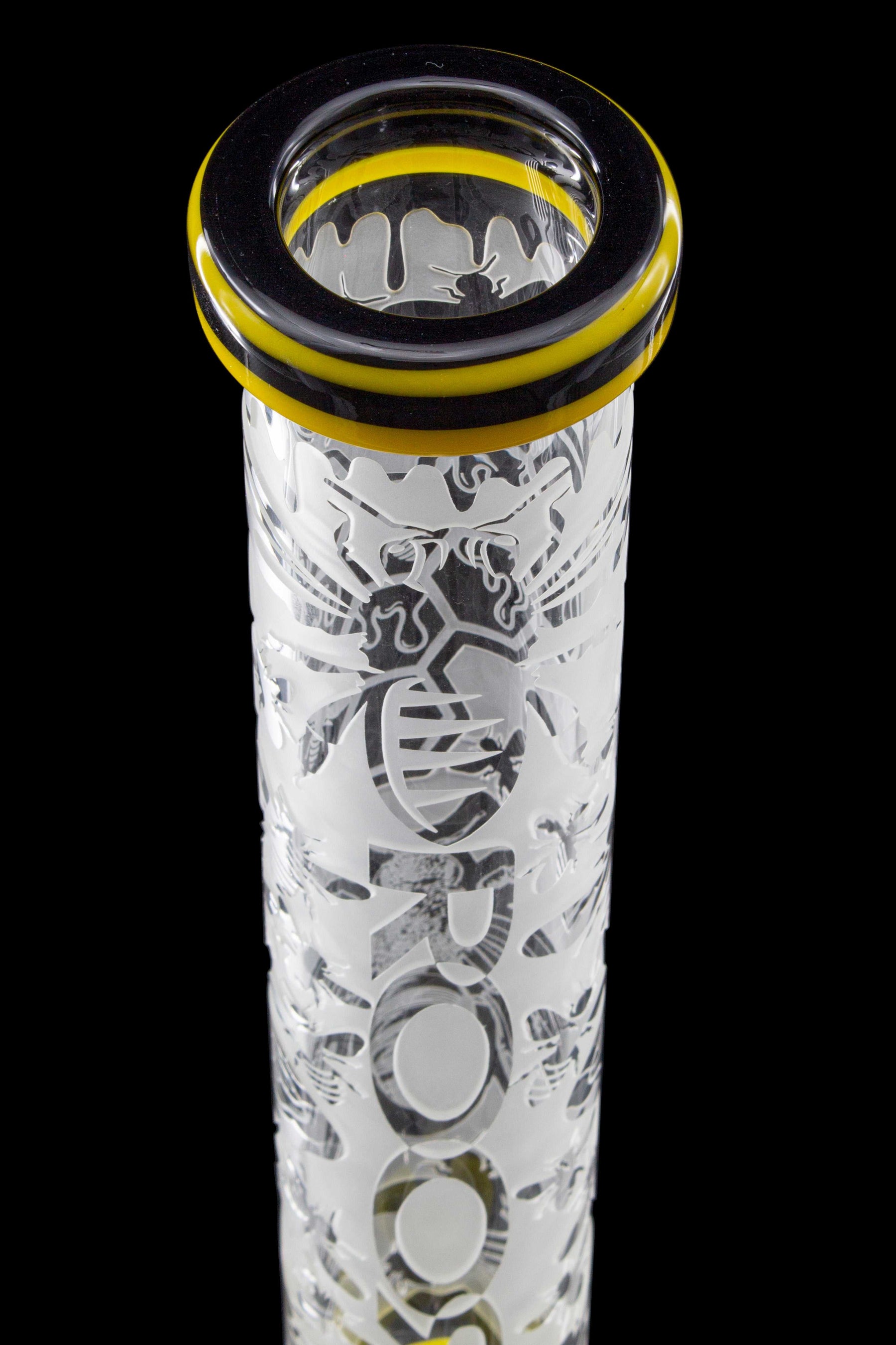 Close-up of ROOR HONEYBEE 18" Beaker 50x5mm glass tube with sandblasted honeybee design and double color lip