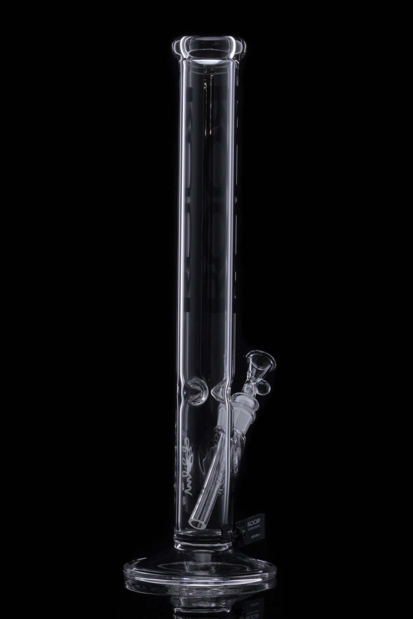 ROOR Classic 18-inch straight glass bong with 50x5mm thickness and black decal