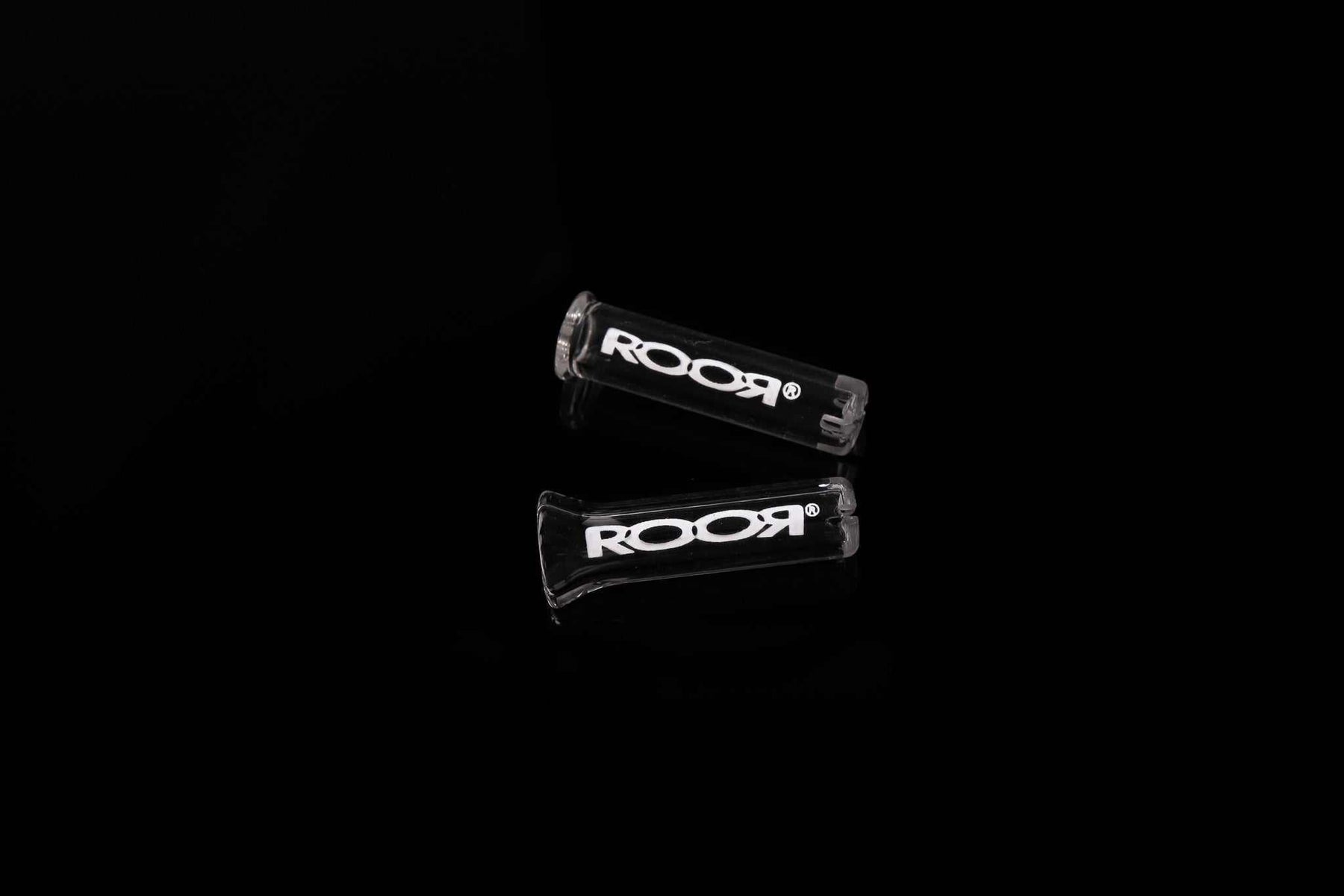 ROOR Plus Tip 8mm Single glass tip, featuring cross-cut design and assorted color decals.