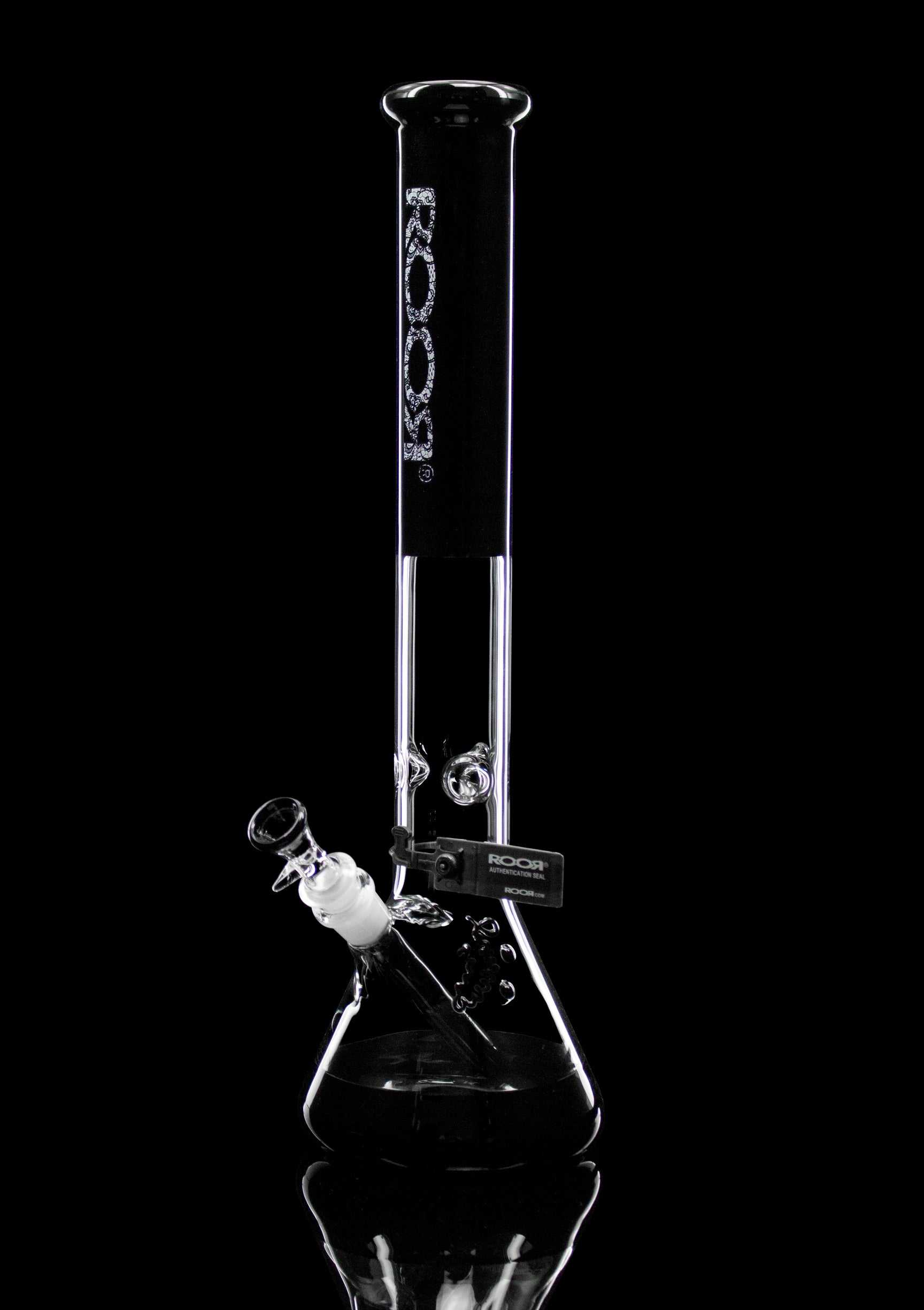ROOR® Classic 18" Color Beaker 50x5mm Black glass water pipe with beaker base and lace outline decal on black background