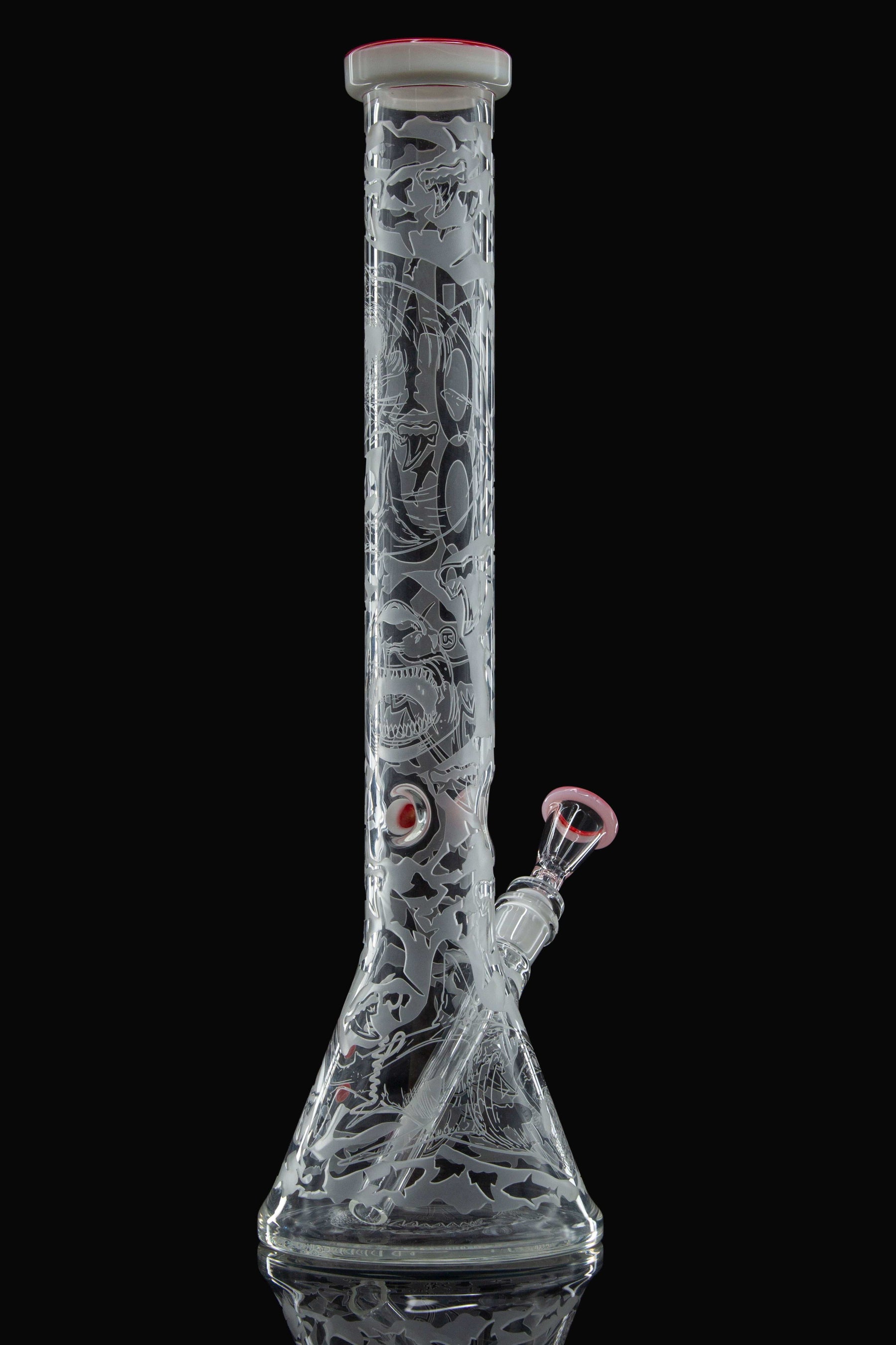 SHARK BITE 18" Beaker 50x5mm with custom sandblasted design and double color accents.