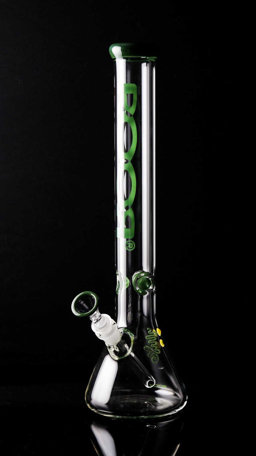 ROOR® Classic 18" Beaker with 50x7mm glass and green mouthpiece.