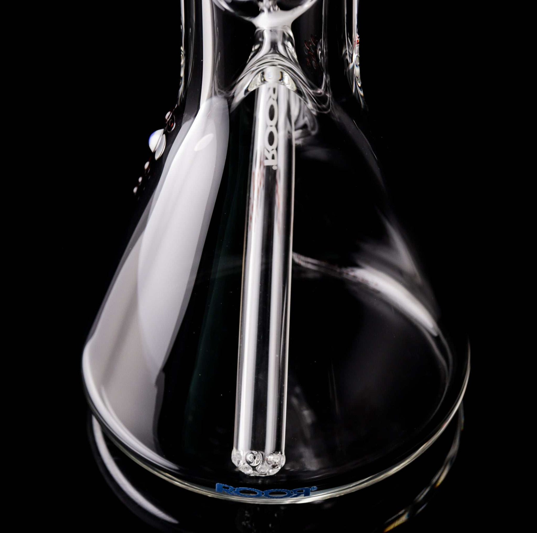 ROOR® Classic 18" Beaker 50x9mm with White Red Outline, high-quality German Schott glass, unique signature display.