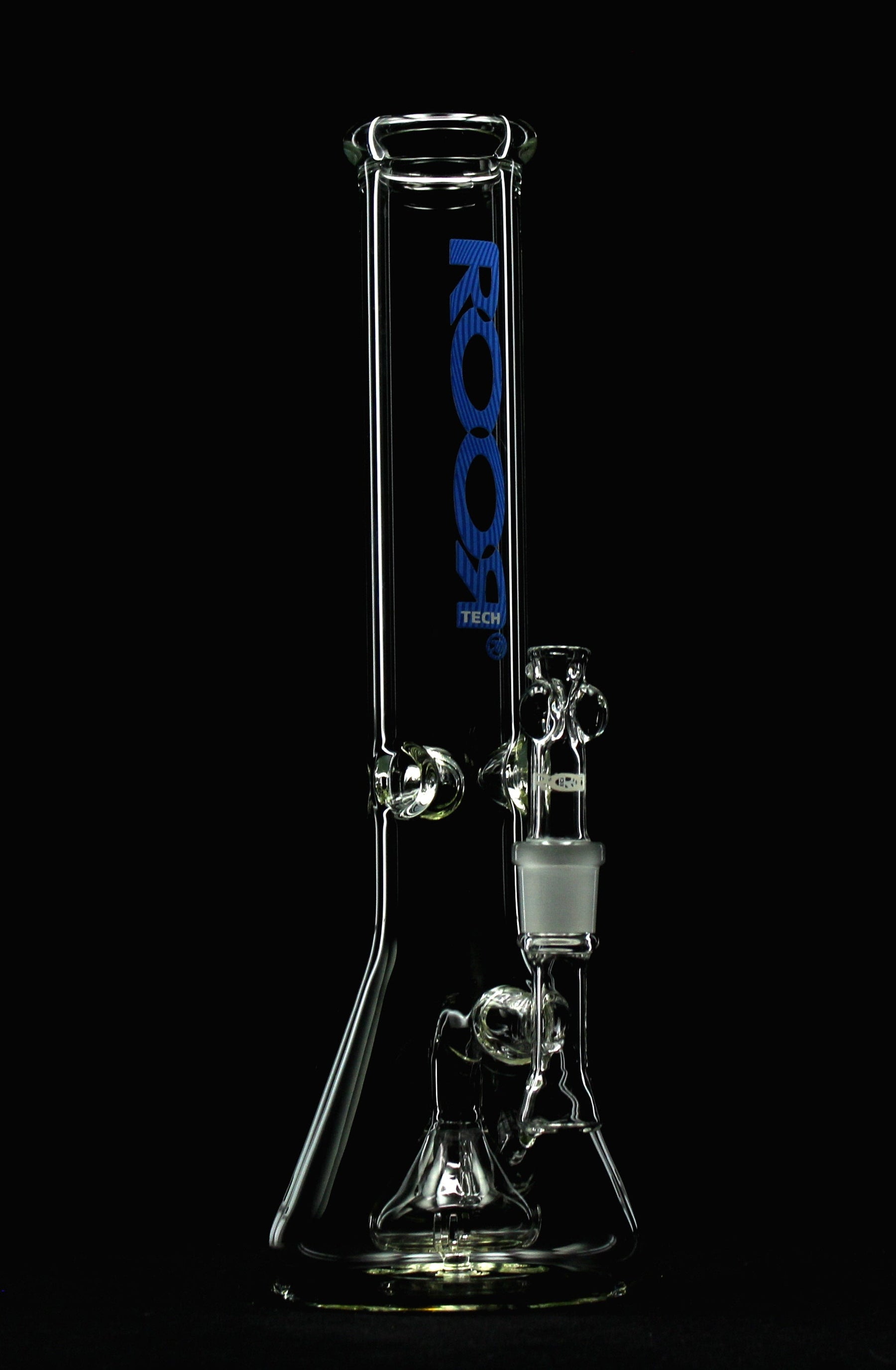 ROOR® Tech Fixed 14" Beaker 50x5mm Clear glass with decal logo, designed for optimal airflow and cooling.