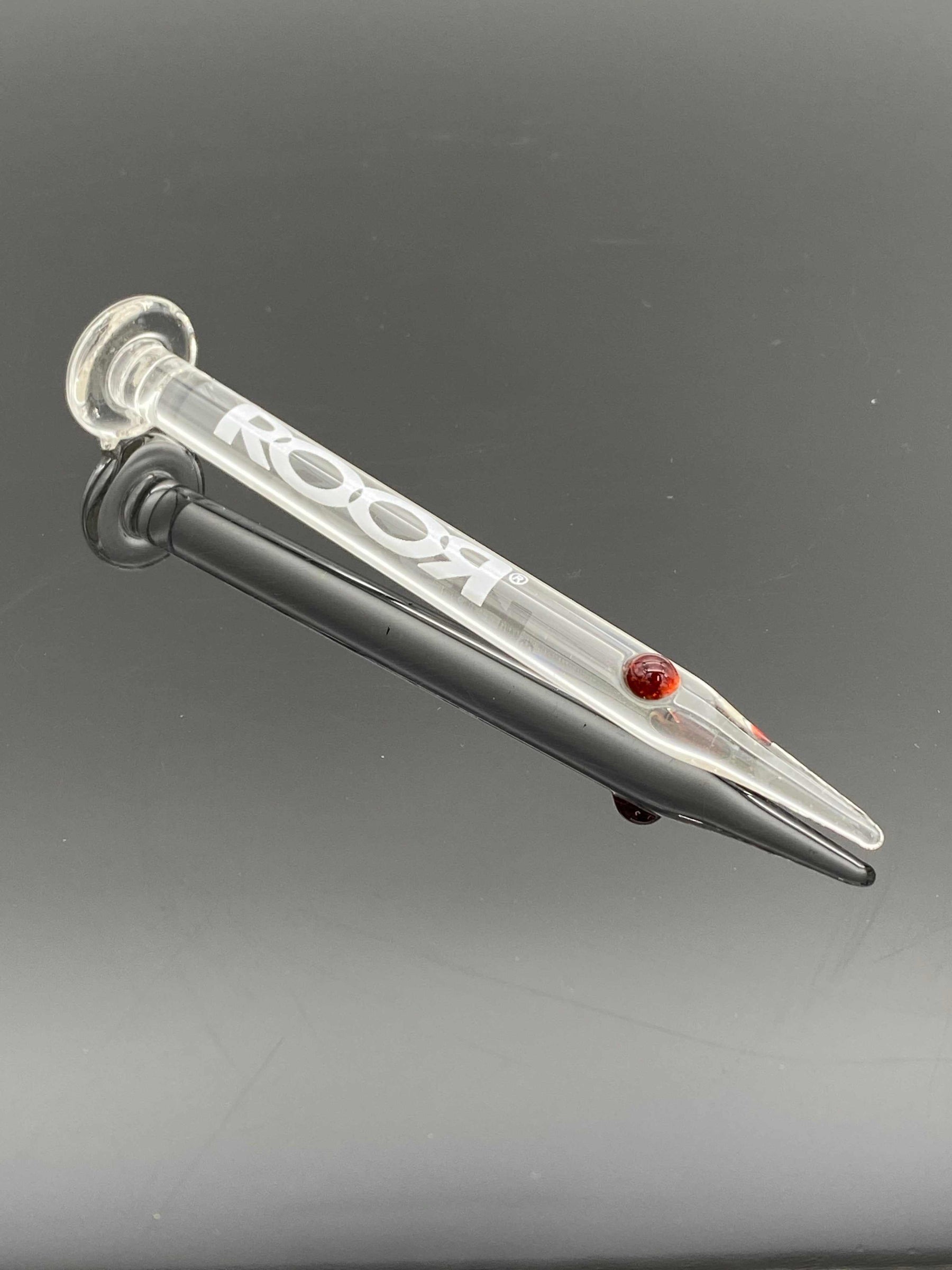 ROOR Glass Poker Disk-End made of durable glass with white logo and red color dot on flat disk end