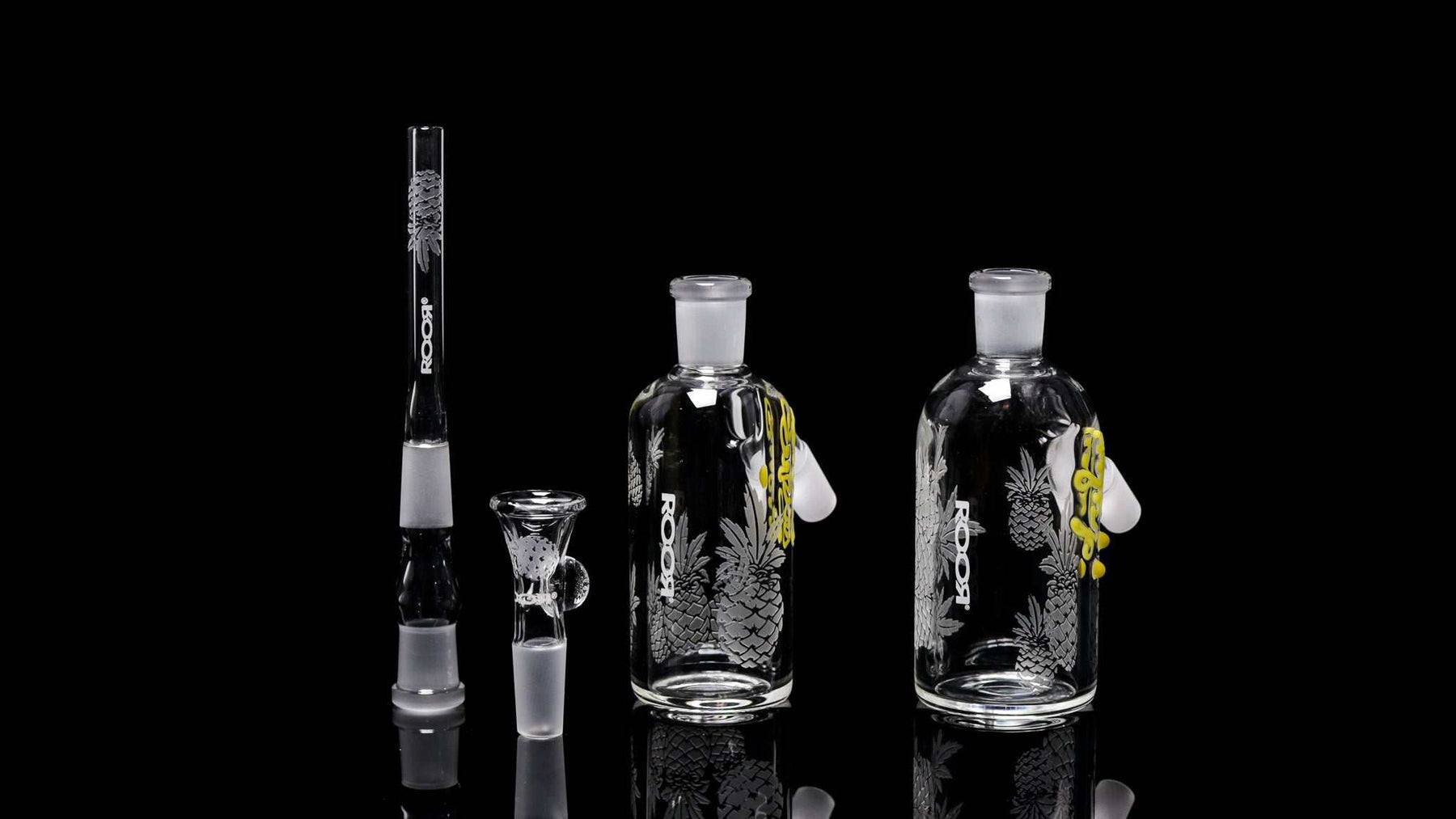ROOR Custom Pineapple Express ash-catcher with sandblasted glass and pineapple design, 14.5mm joint, clear glass bong accessory