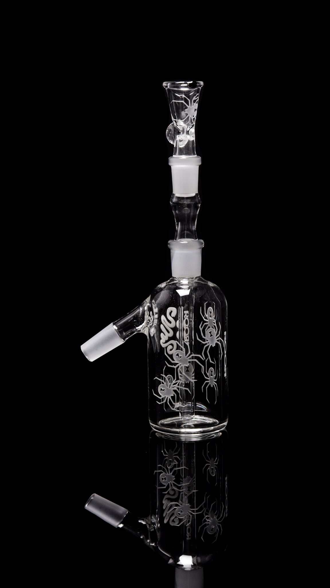 ROOR® Custom White Widow Ash-Catcher with sandblasted design and 14.5mm joint.